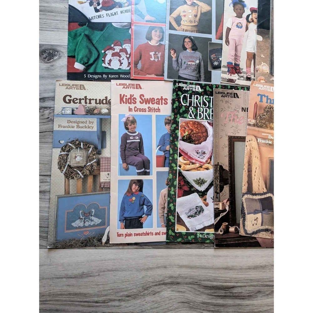 Lot 18 Vintage Leisure Arts Cross Stitch Pattern Books Leaflets Christmas... - Picture 7 of 11